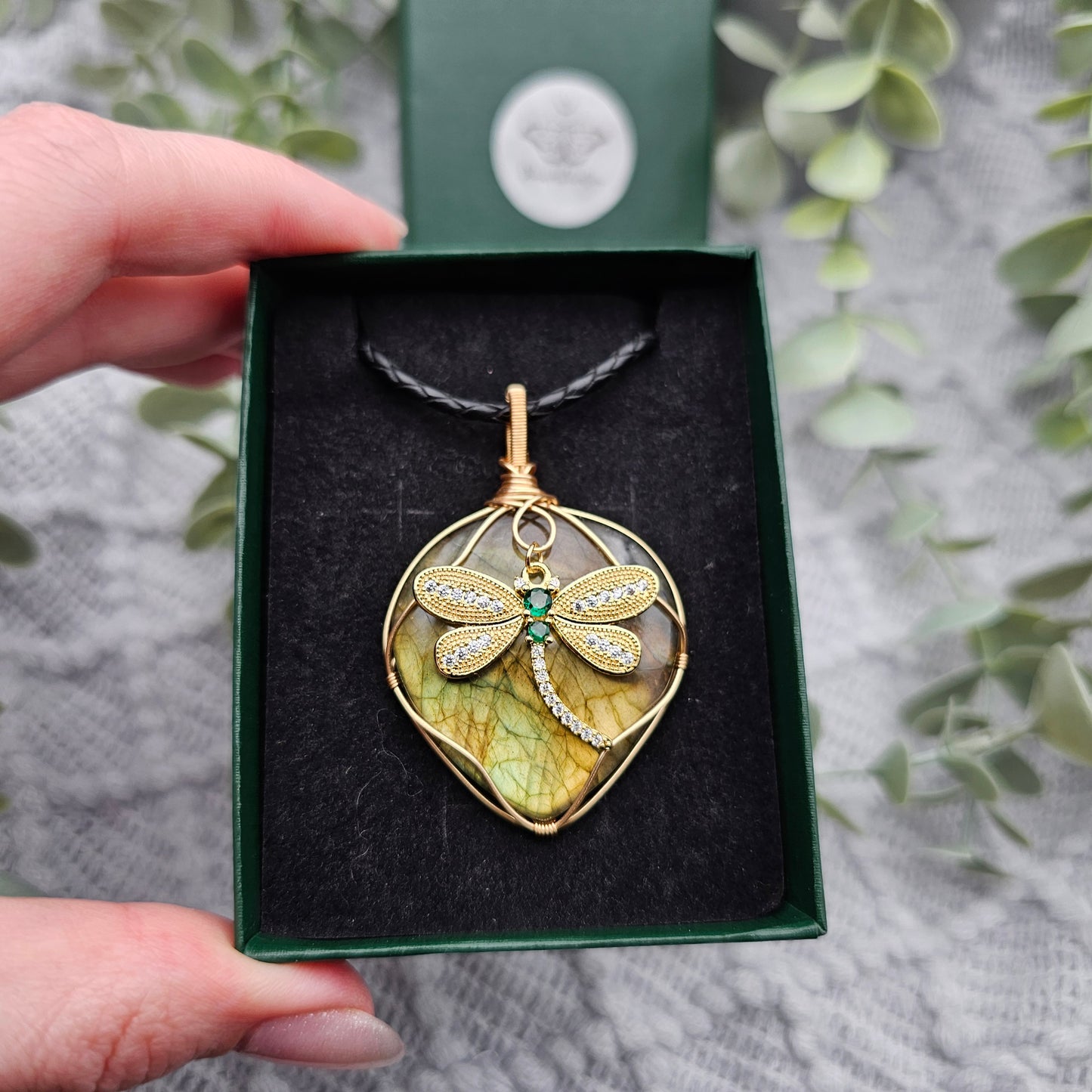 Labradorit & Libelle Anhänger | Schmuckdraht | Edelstein Halskette