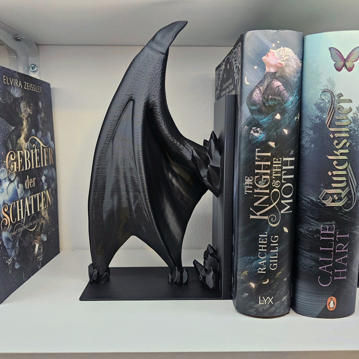 Dragon Wing Bookend Black Single/Set | 3D Print | Book Holder