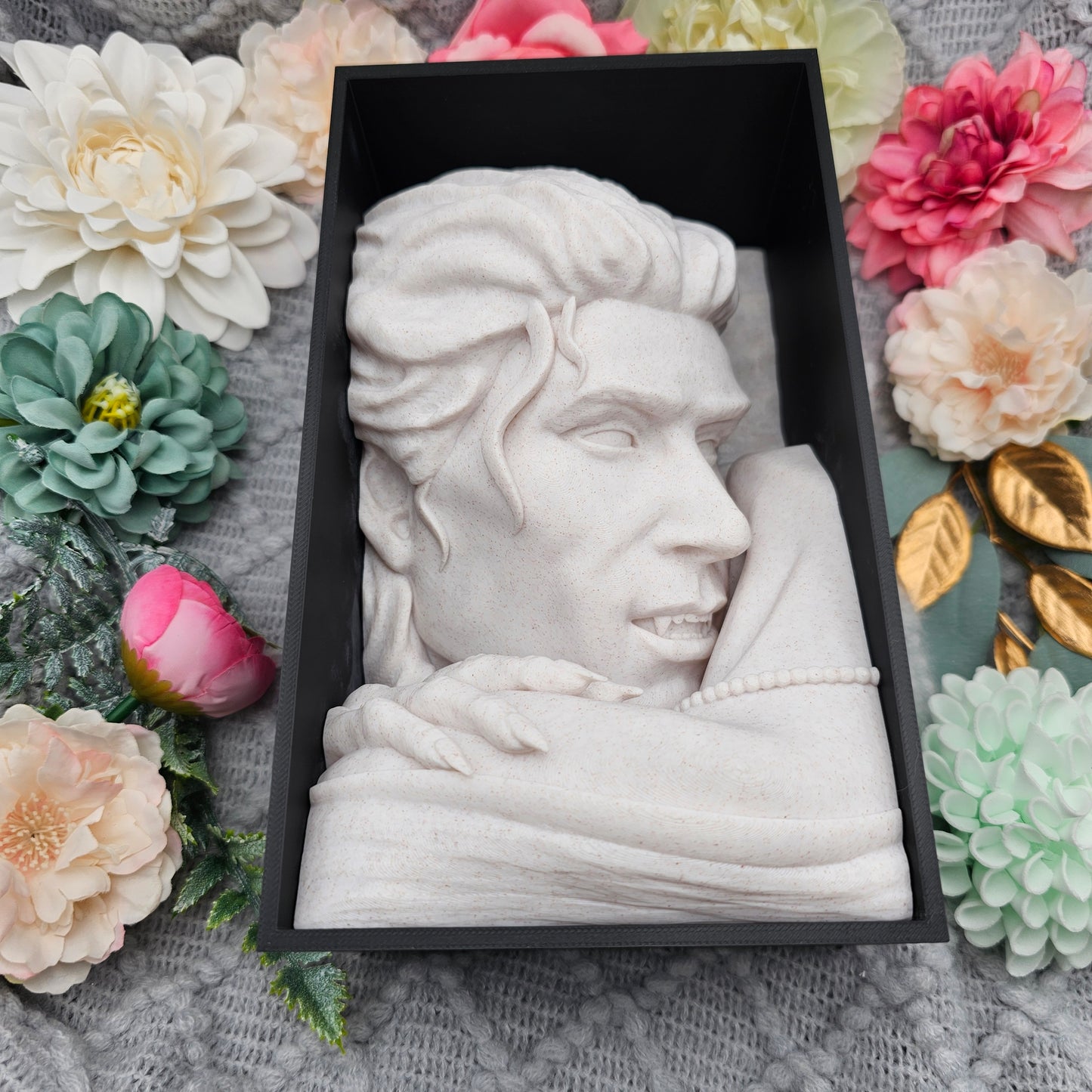 Book Nook Vampire Marble | 3D Print | Bookend | Bookshelf Decoration