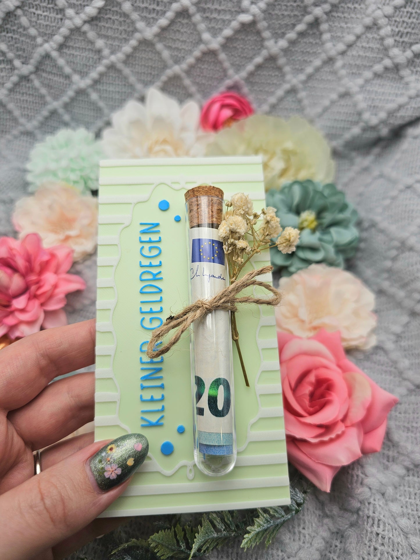 Wish Granter Card with Test Tube | Green | Motif Choice | 3D Print