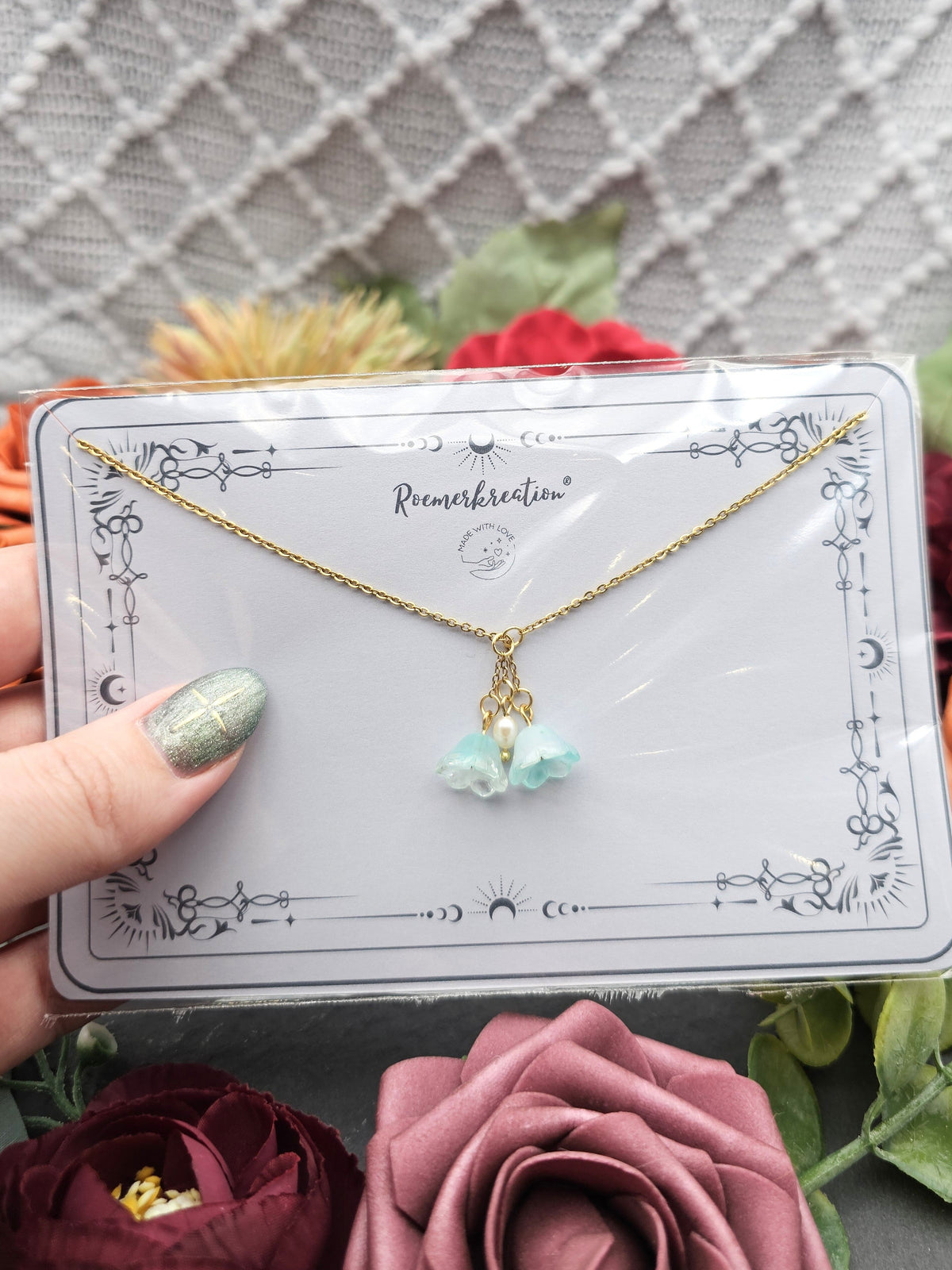 Halskette Floral Mint | Süßwasserzuchtperle | Edelstahl vergoldet