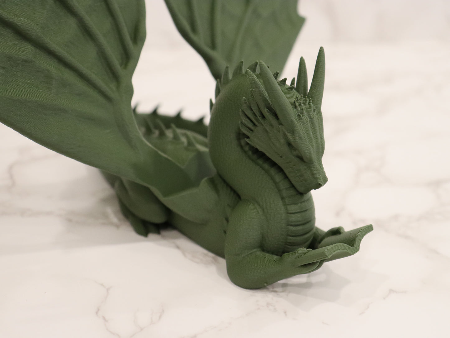Buchhalter lesender Drache Farbauswahl Cozy Colors | verschiedene Größen | 3D Druck | Aufsteller Bücher E-Reader Tablet