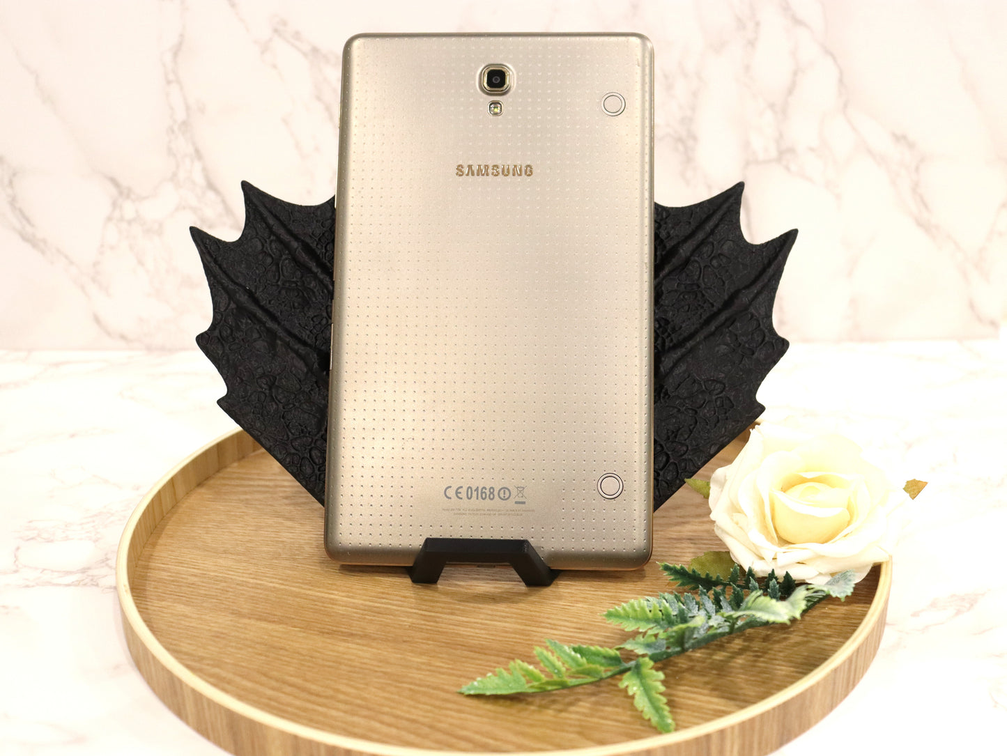Buchständer Drachenflügel Schwarz oder Gold | 3D Druck | Buchstütze | Halter für Buch E-Reader Tablet