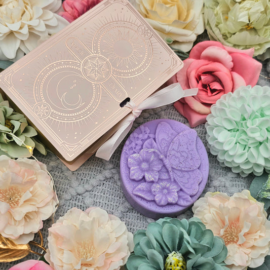 Geschenkbox Schmetterling 75 g | Abendlavendel | Duftwachs