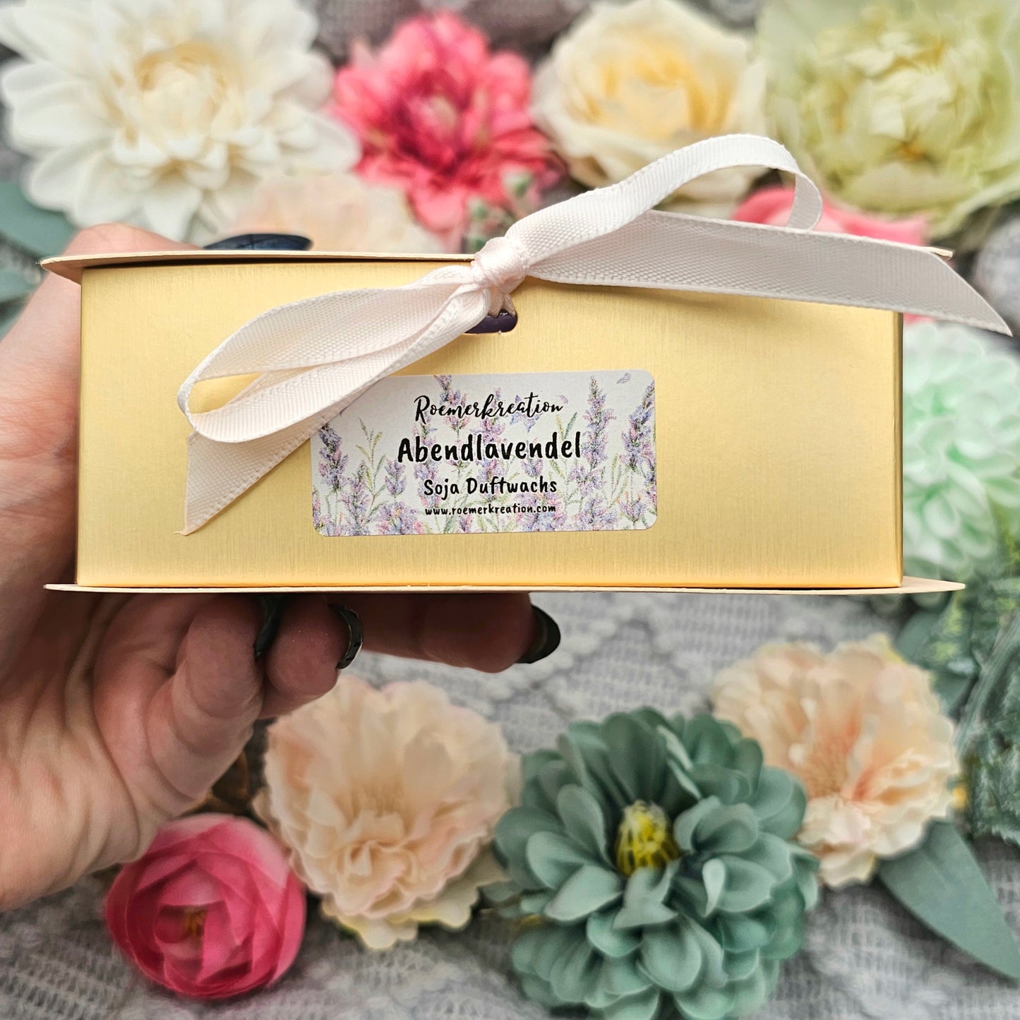 Geschenkbox Schmetterling 75 g | Abendlavendel | Duftwachs
