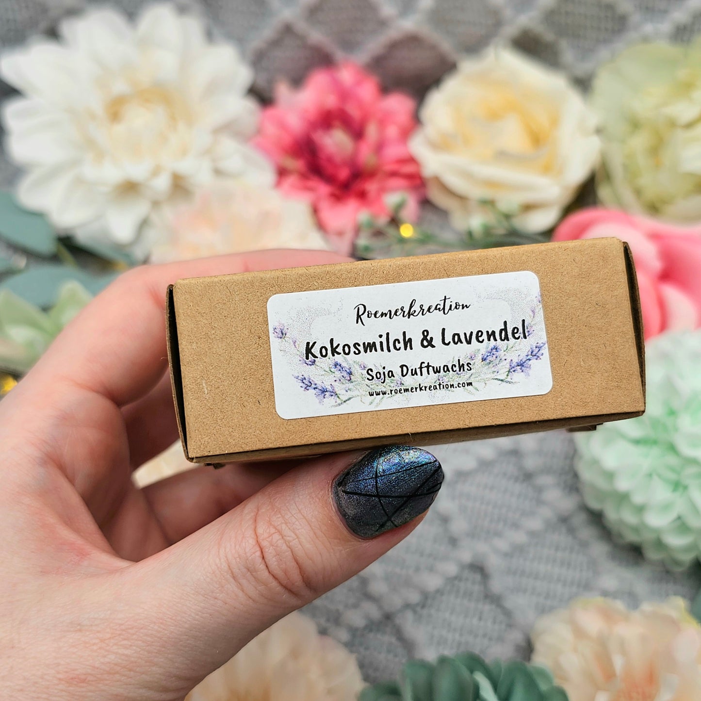 Geschenkbox Biene 40 g | Kokosmilch & Lavendel | Duftwachs