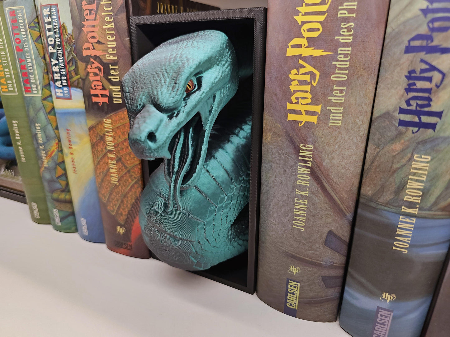 Book Nook Schlange Grün/Schwarz glänzend | 3D Druck | Buchstütze | Dekoration Bücherregal