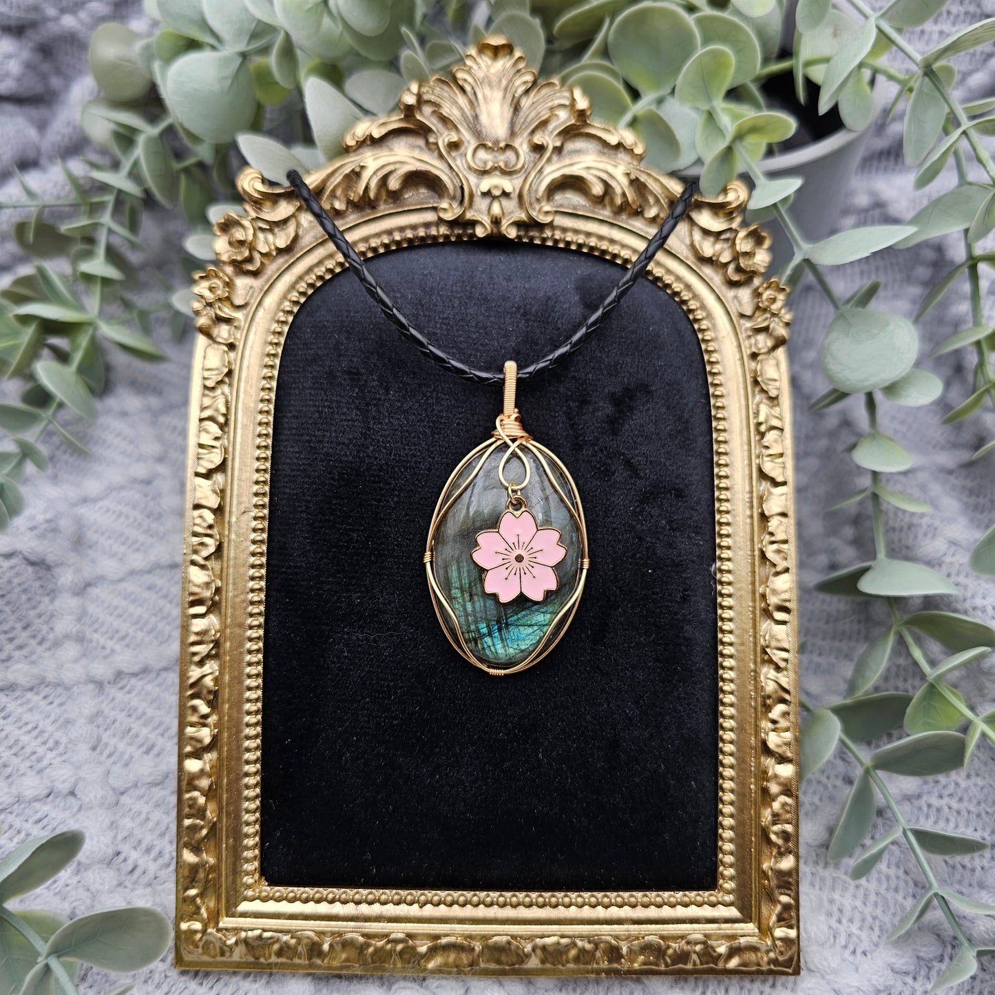 Labradorite & Sakura Pendant | Jewelry Wire | Gemstone Necklace