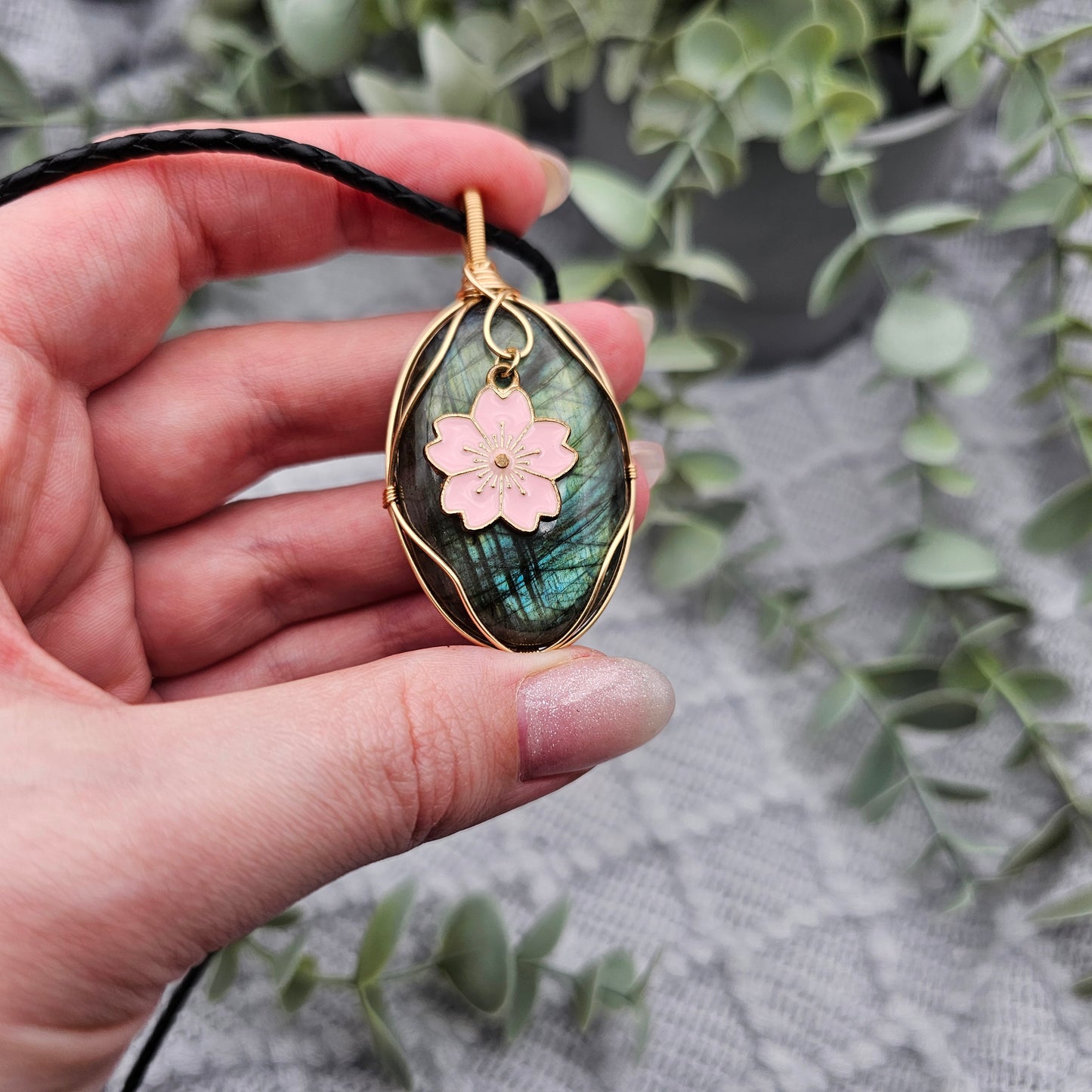 Labradorite & Sakura Pendant | Jewelry Wire | Gemstone Necklace