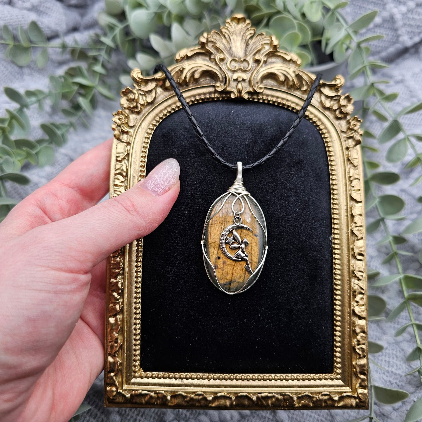 Labradorite & Fairy Pendant | Jewelry Wire | Gemstone Necklace