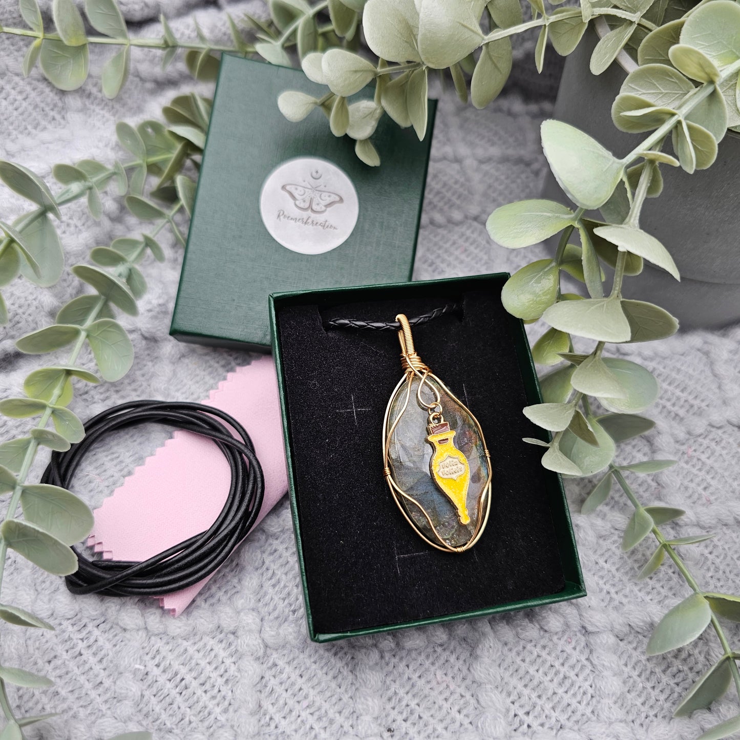 Labradorit & Glückstrank Anhänger | Schmuckdraht | Edelstein Halskette