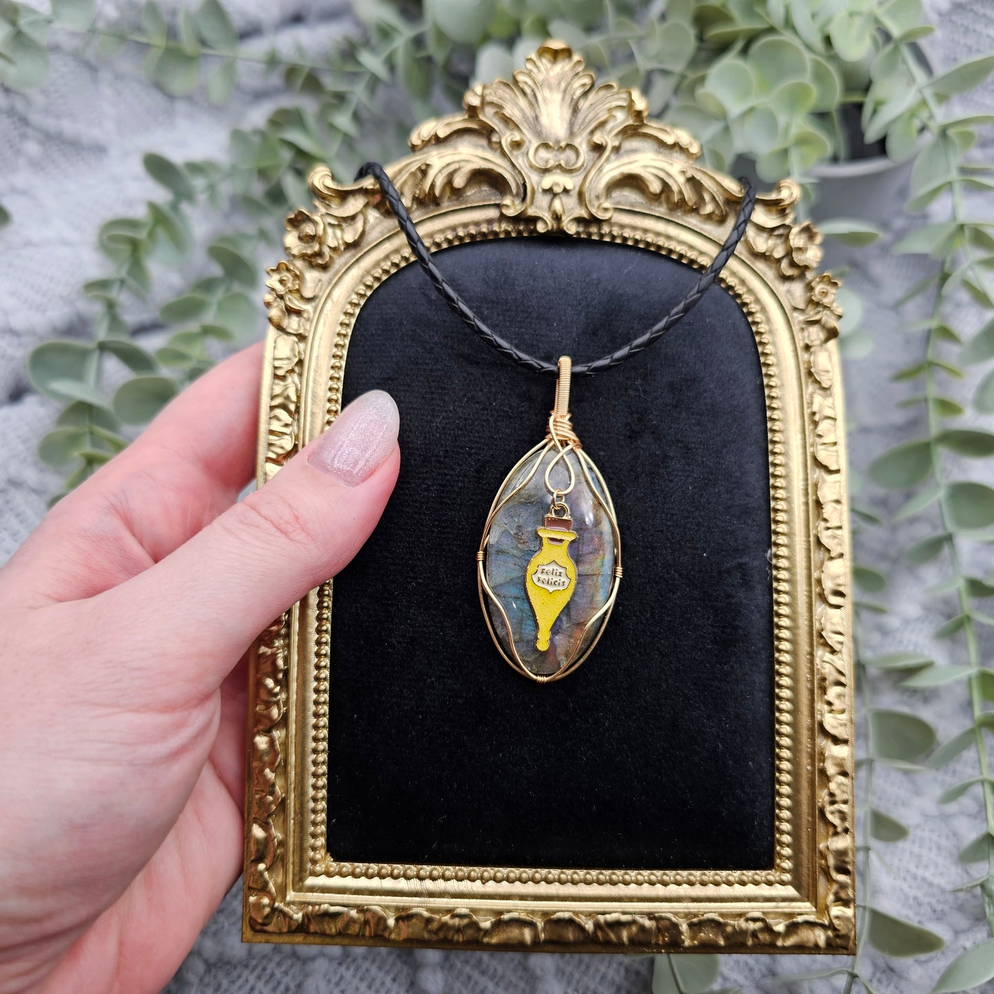 Labradorit & Glückstrank Anhänger | Schmuckdraht | Edelstein Halskette