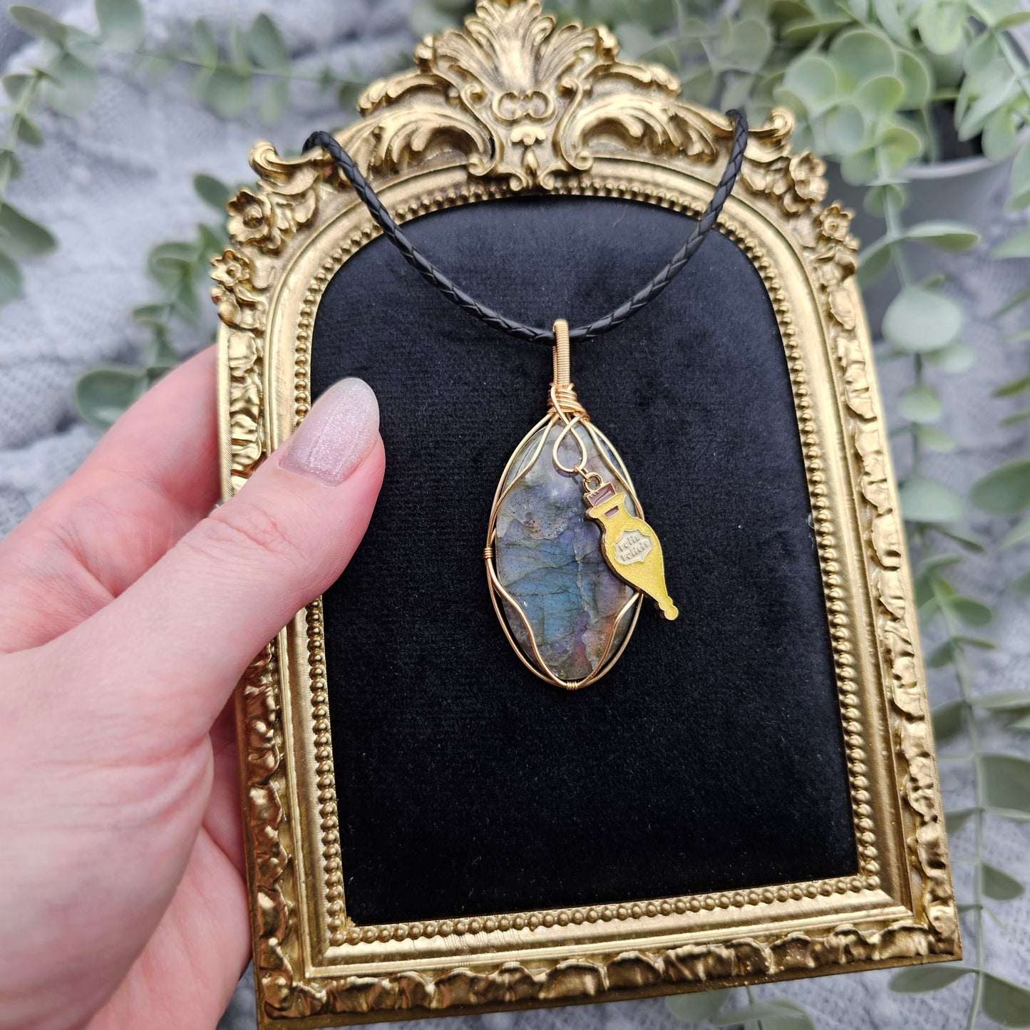 Labradorit & Glückstrank Anhänger | Schmuckdraht | Edelstein Halskette