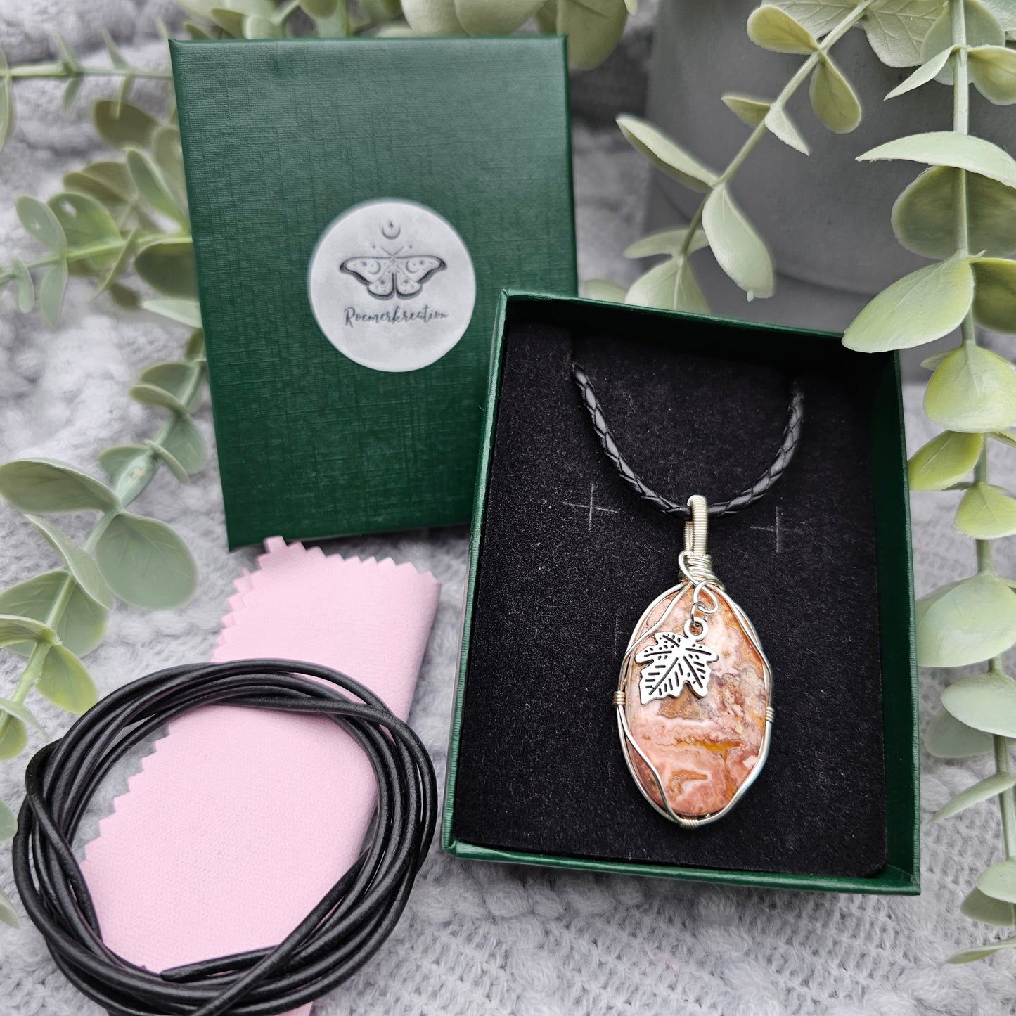 Jaspis & Blatt Anhänger | Schmuckdraht | Edelstein Halskette