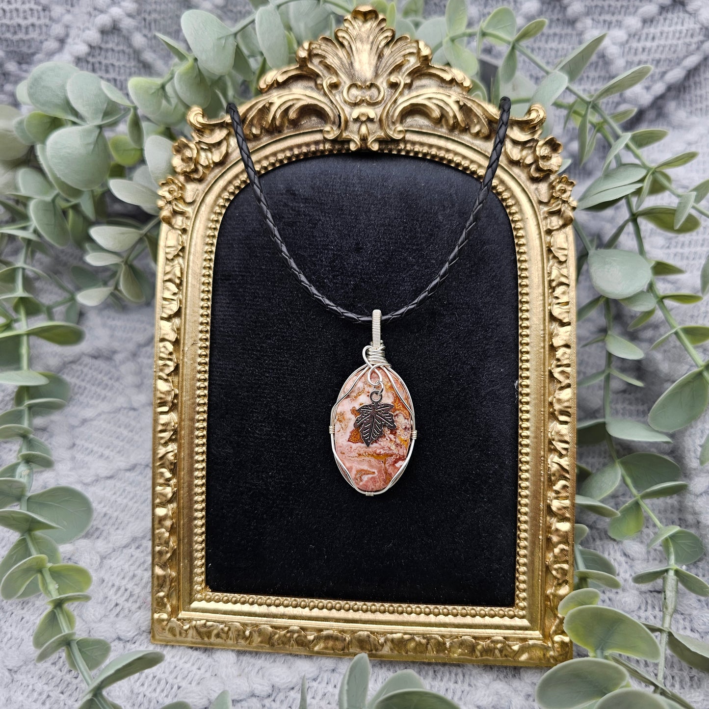 Jaspis & Blatt Anhänger | Schmuckdraht | Edelstein Halskette