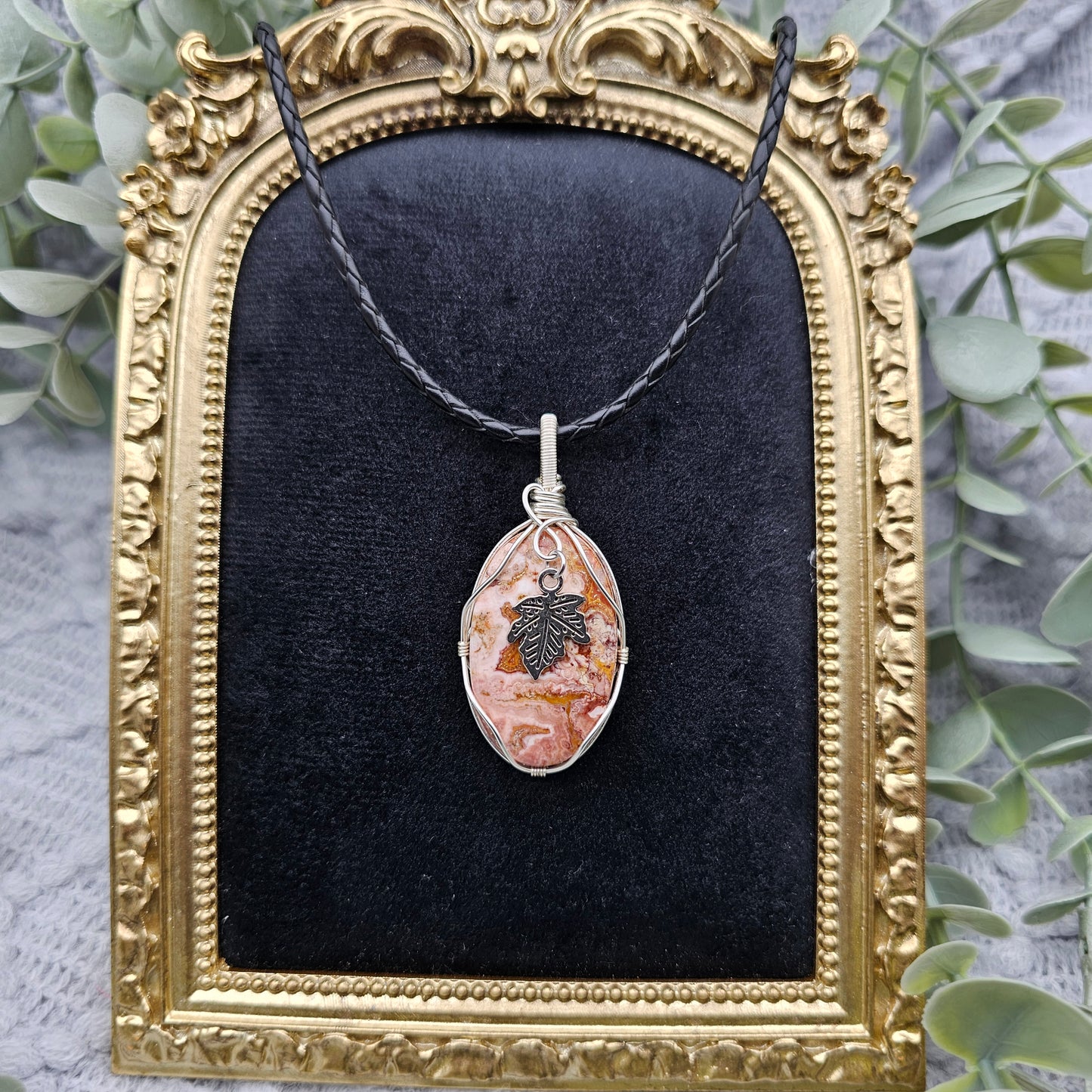 Jaspis & Blatt Anhänger | Schmuckdraht | Edelstein Halskette