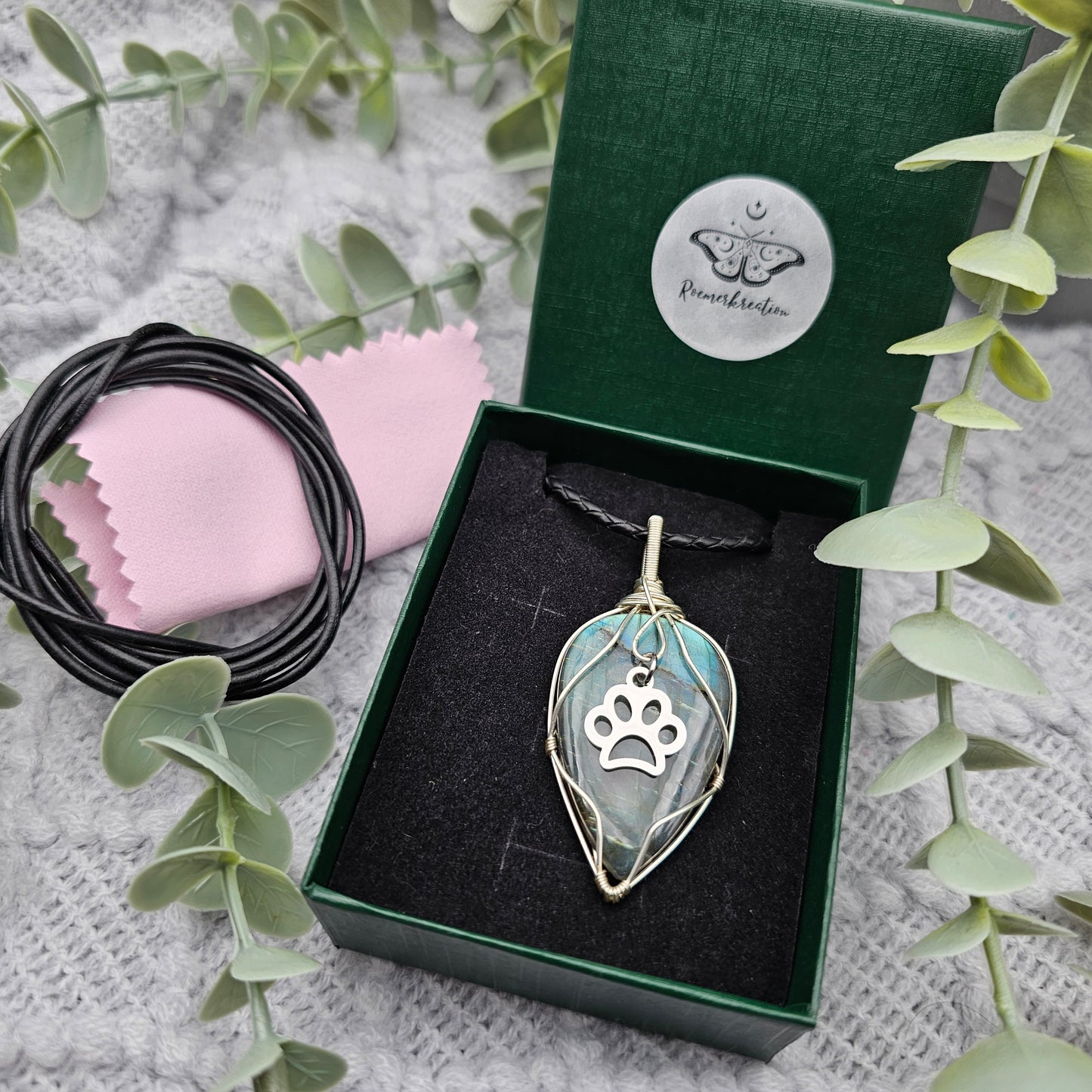 Labradorit & Pfote Anhänger | Schmuckdraht | Edelstein Halskette