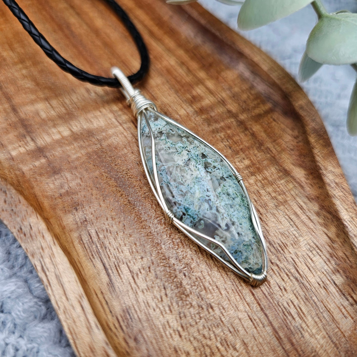 Moss Agate Pendant | Jewelry Wire | Gemstone Necklace