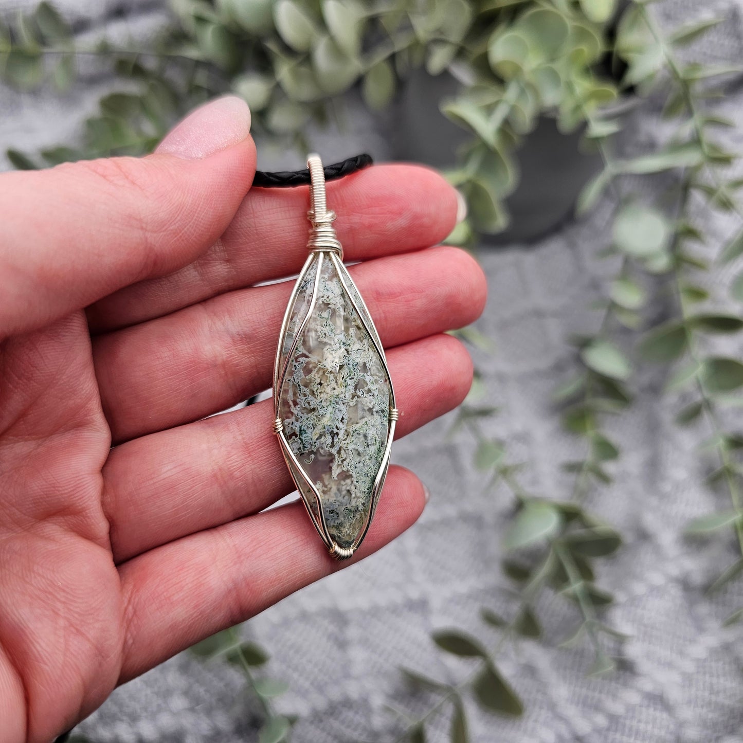 Moosachat Anhänger | Schmuckdraht | Edelstein Halskette