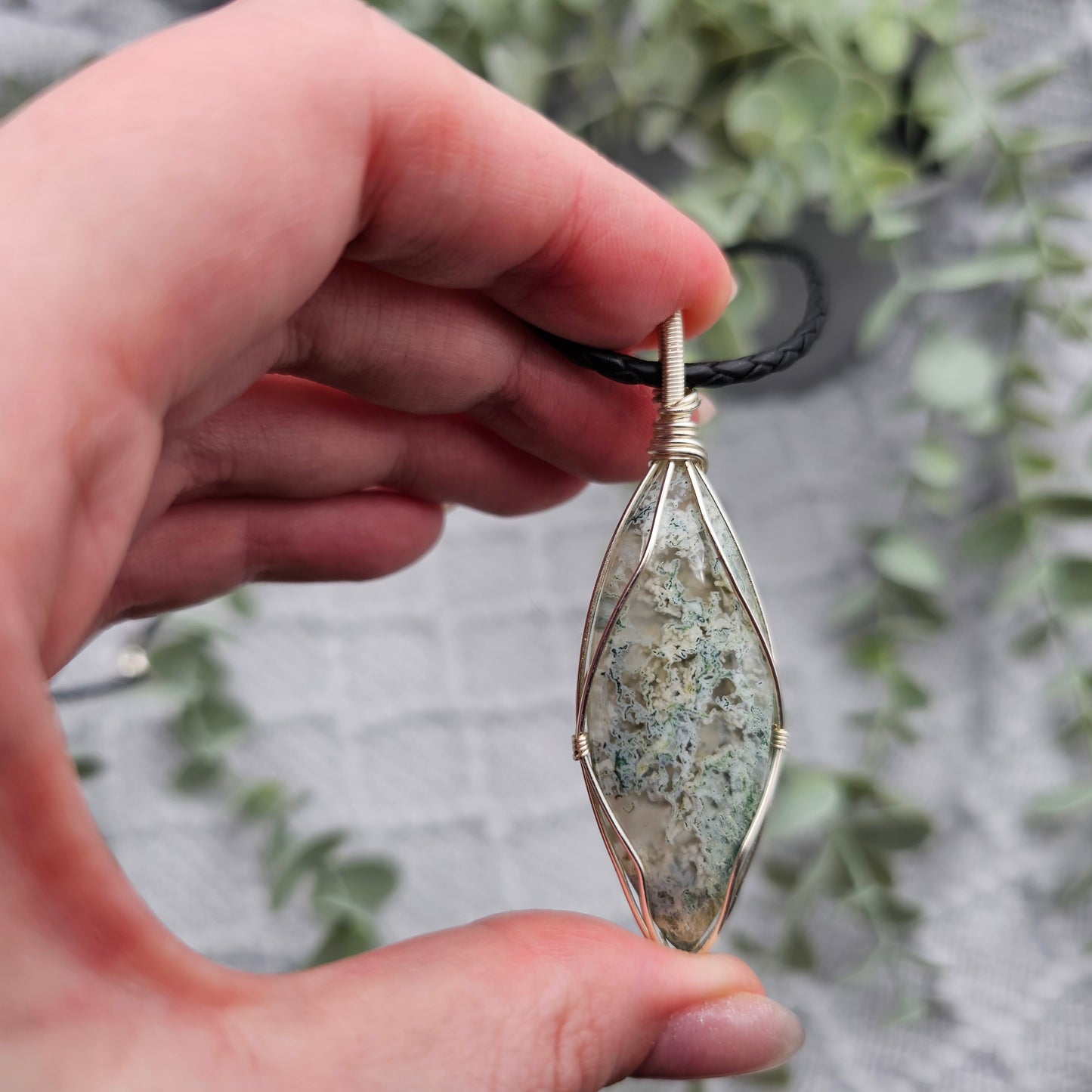 Moosachat Anhänger | Schmuckdraht | Edelstein Halskette