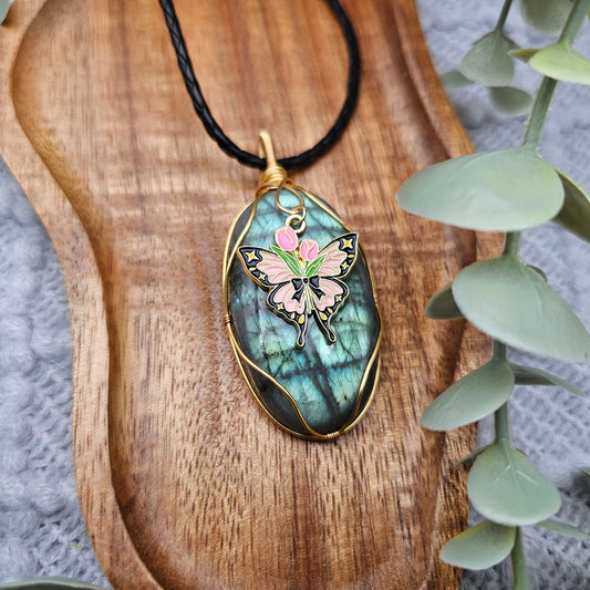Labradorit & Schmetterling Anhänger | Schmuckdraht | Edelstein Halskette
