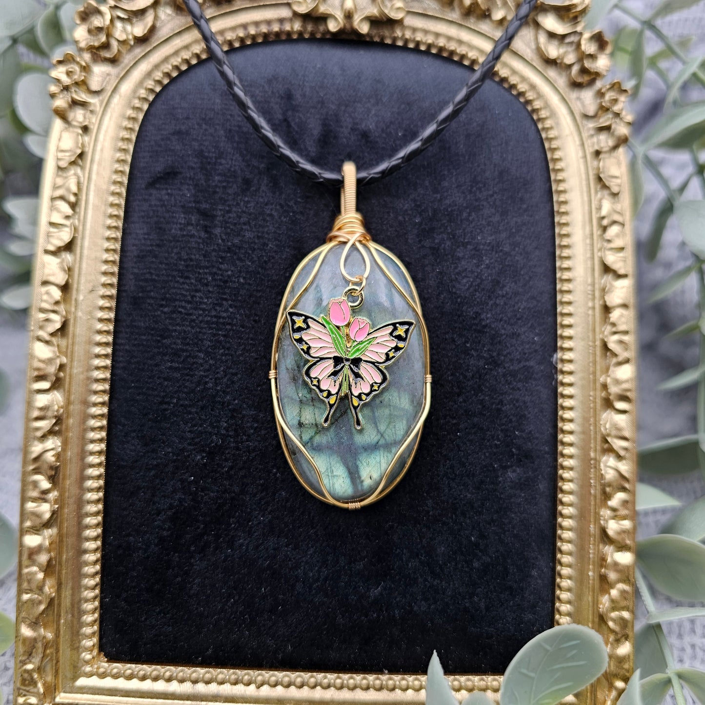 Labradorit & Schmetterling Anhänger | Schmuckdraht | Edelstein Halskette