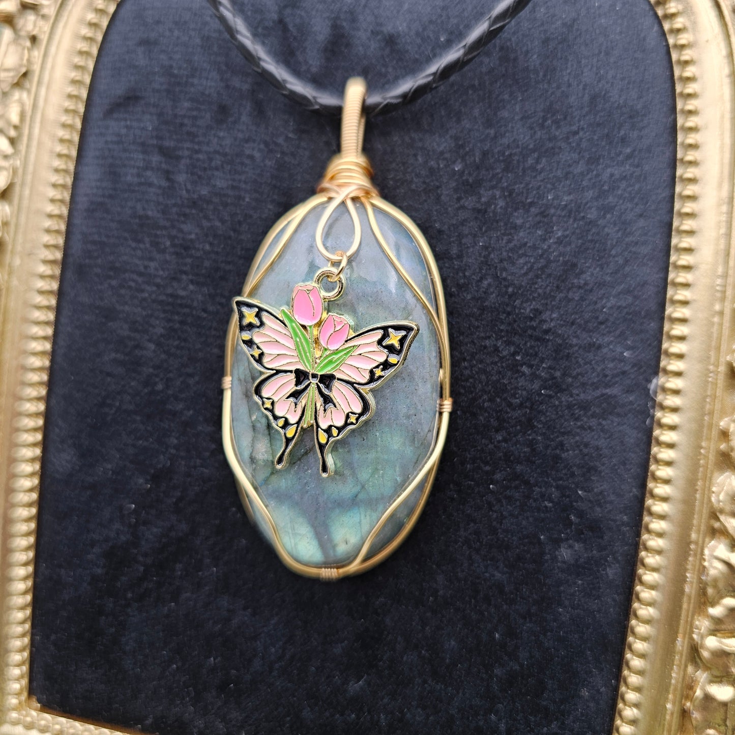 Labradorit & Schmetterling Anhänger | Schmuckdraht | Edelstein Halskette