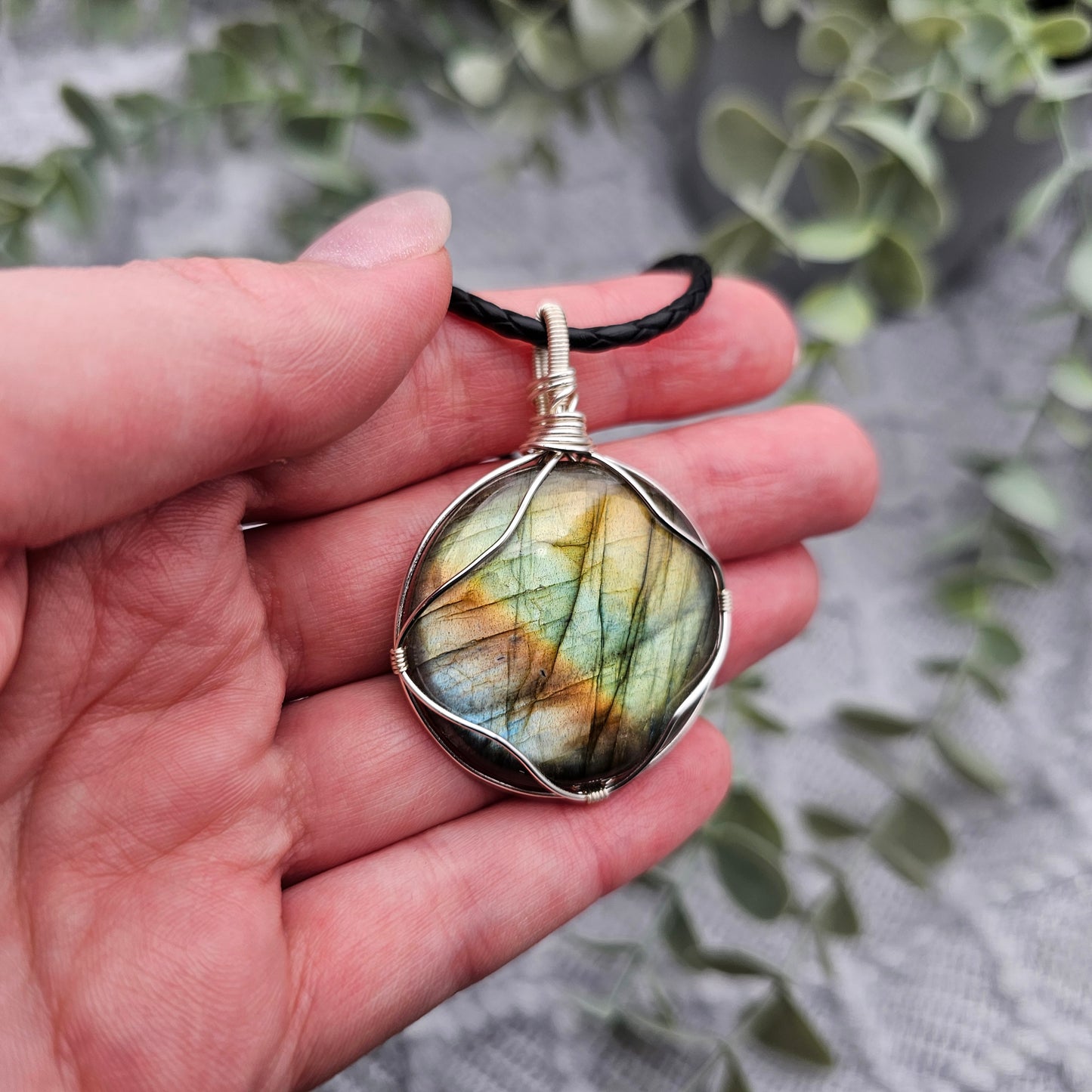 Labradorit Anhänger | Schmuckdraht | Edelstein Halskette