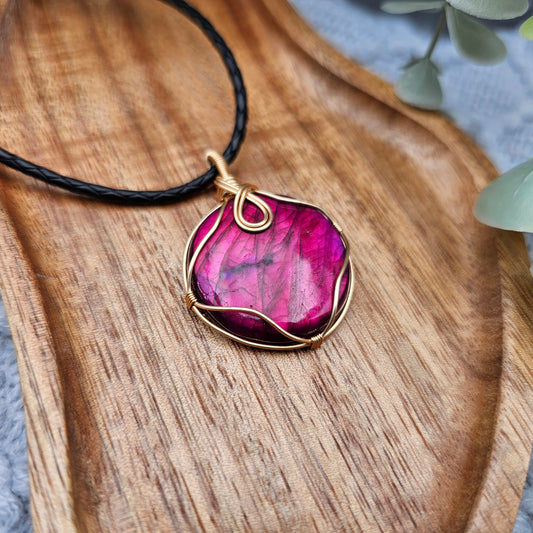 Labradorit behandelt Anhänger | Schmuckdraht | Edelstein Halskette