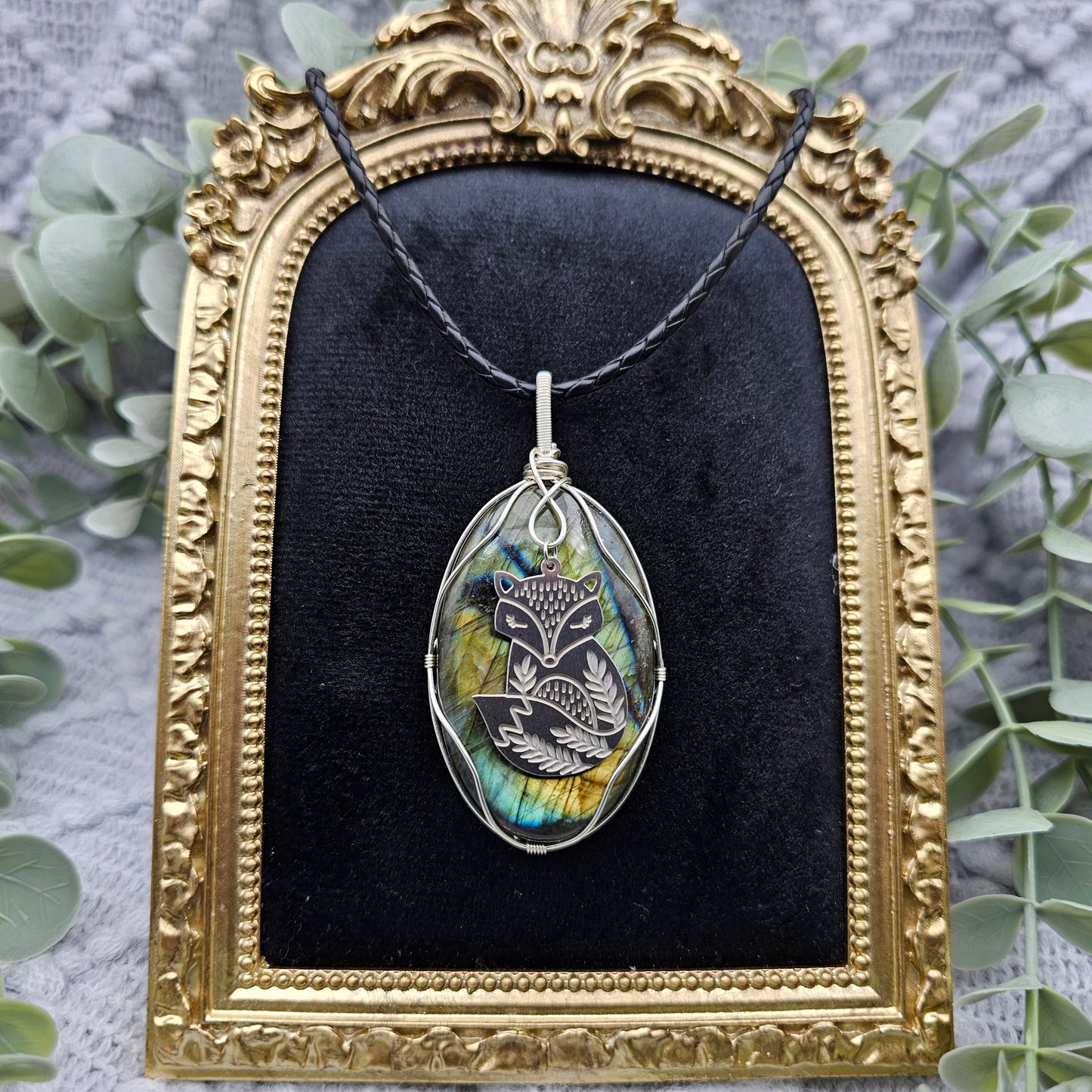 Labradorite & Fox Pendant | Jewelry Wire | Gemstone Necklace