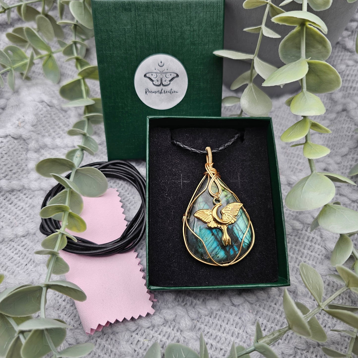 Labradorit & Motte Anhänger | Schmuckdraht | Edelstein Halskette