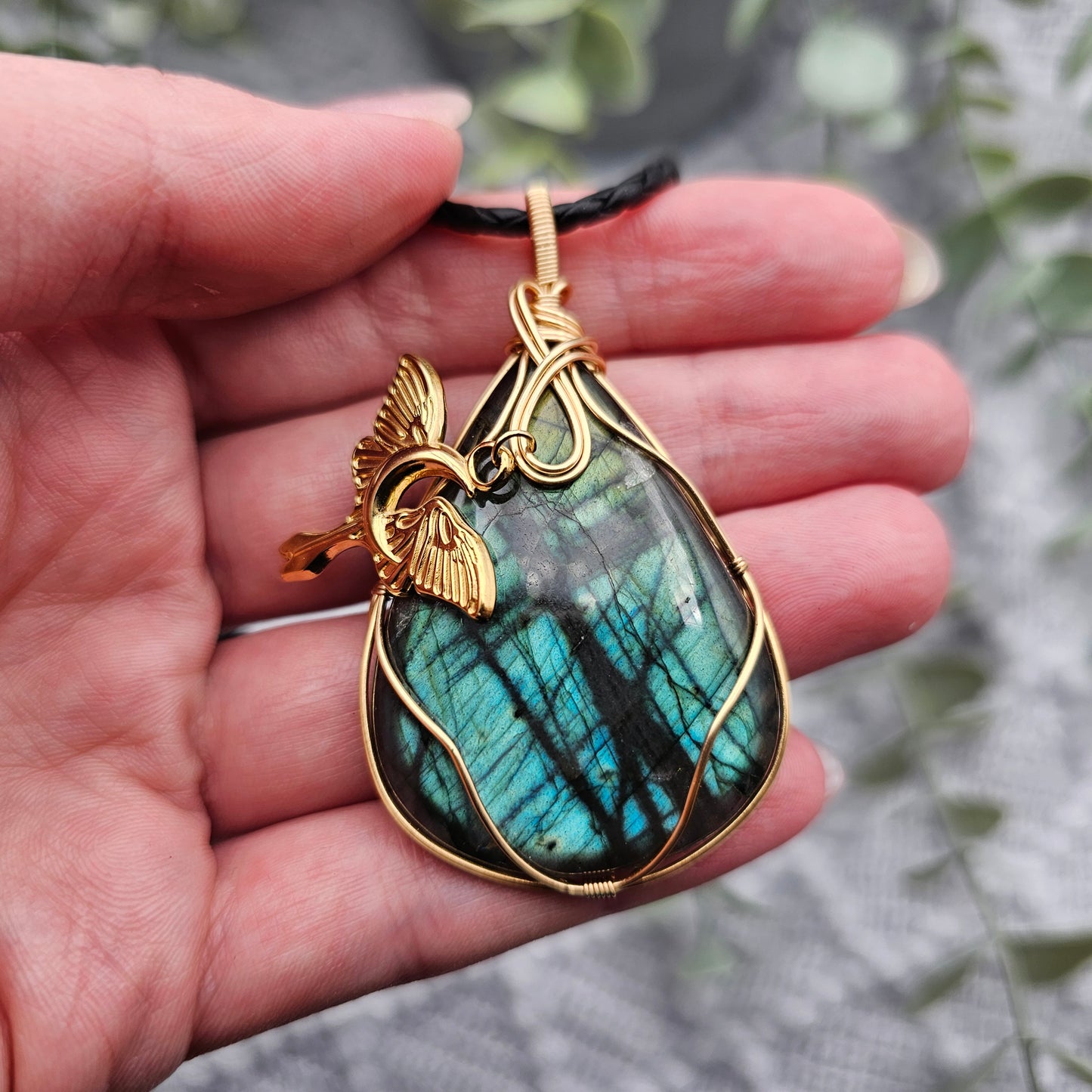 Labradorit & Motte Anhänger | Schmuckdraht | Edelstein Halskette