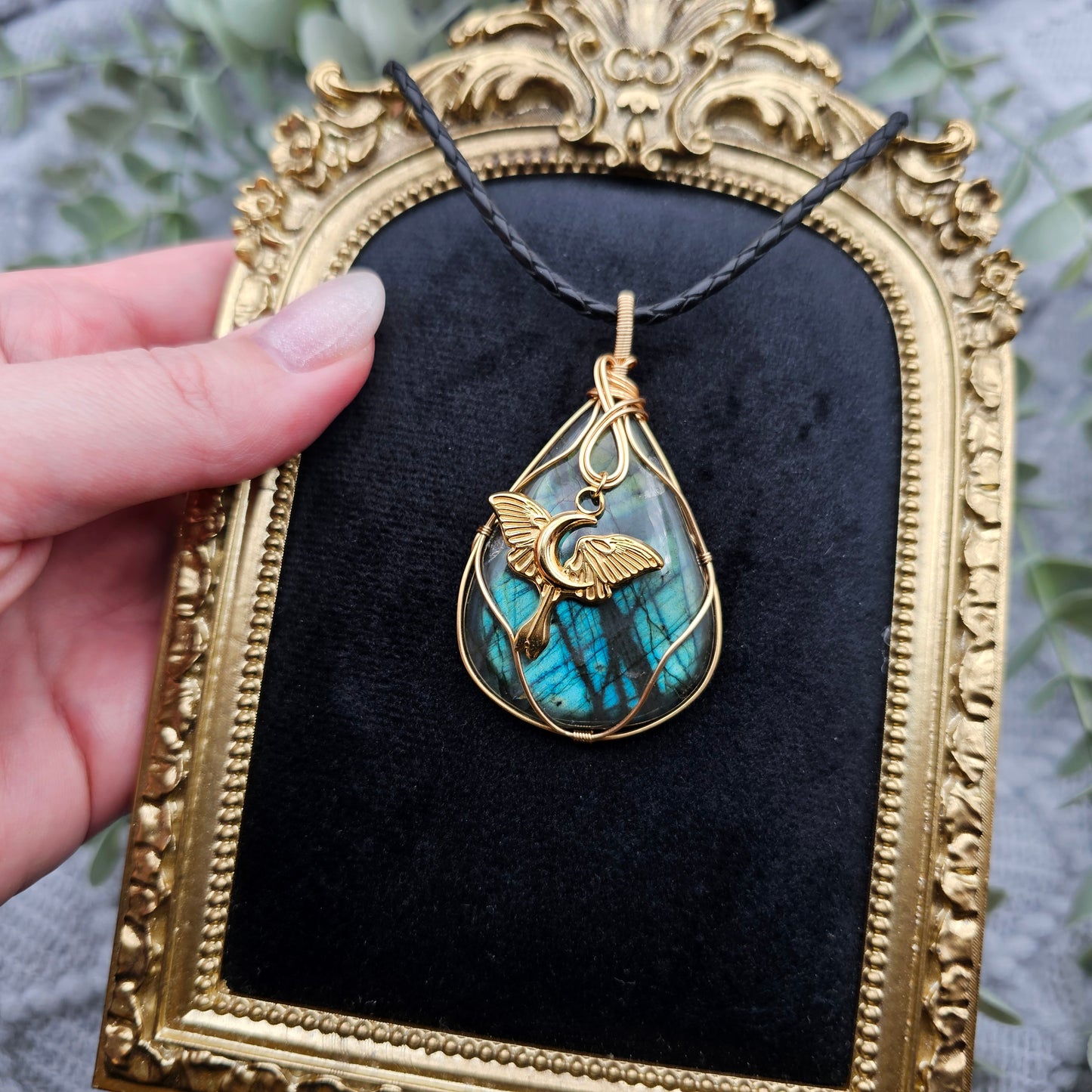 Labradorit & Motte Anhänger | Schmuckdraht | Edelstein Halskette