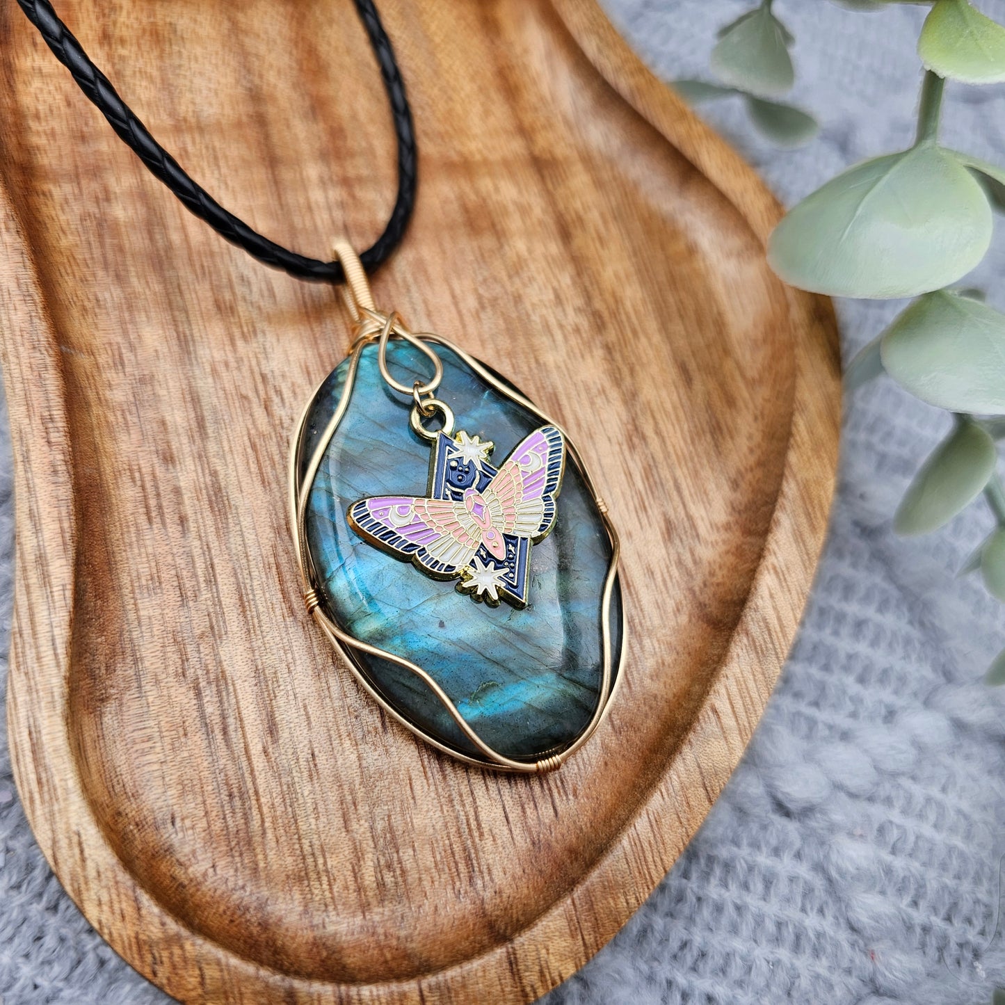 Labradorite & Moth Pendant | Jewellery Wire | Gemstone Necklace