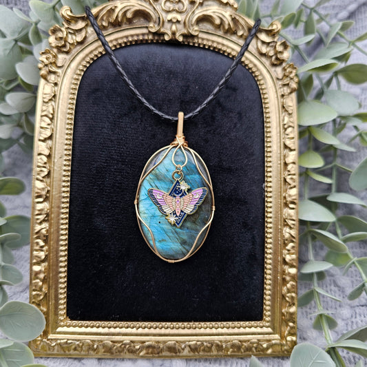 Labradorite & Moth Pendant | Jewellery Wire | Gemstone Necklace