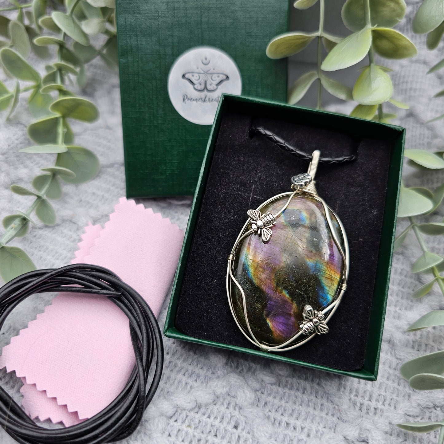 Labradorit & Bienen Anhänger | Schmuckdraht | Edelstein Halskette