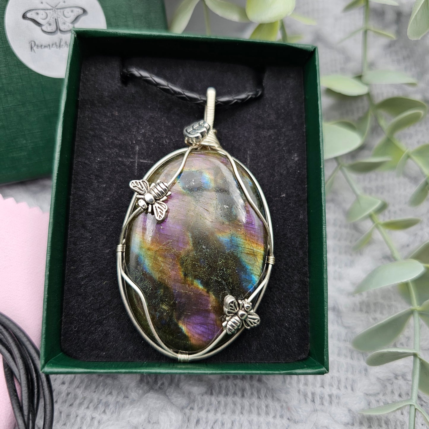 Labradorit & Bienen Anhänger | Schmuckdraht | Edelstein Halskette