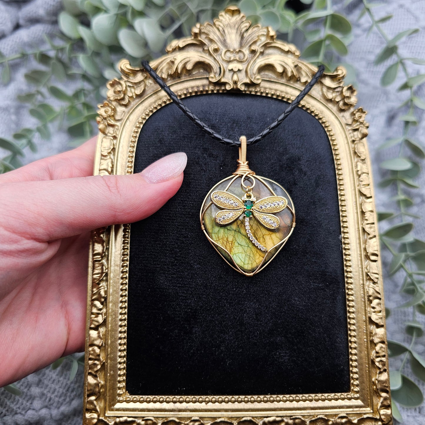 Labradorit & Libelle Anhänger | Schmuckdraht | Edelstein Halskette