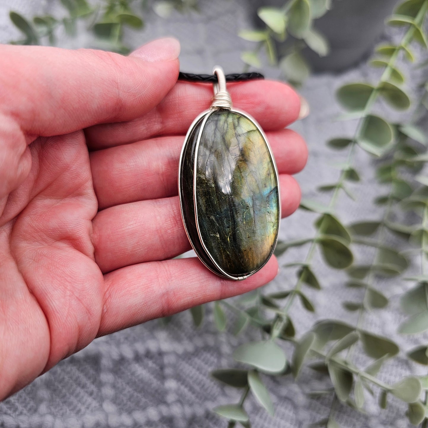 Labradorit Anhänger | Schmuckdraht | Edelstein Halskette