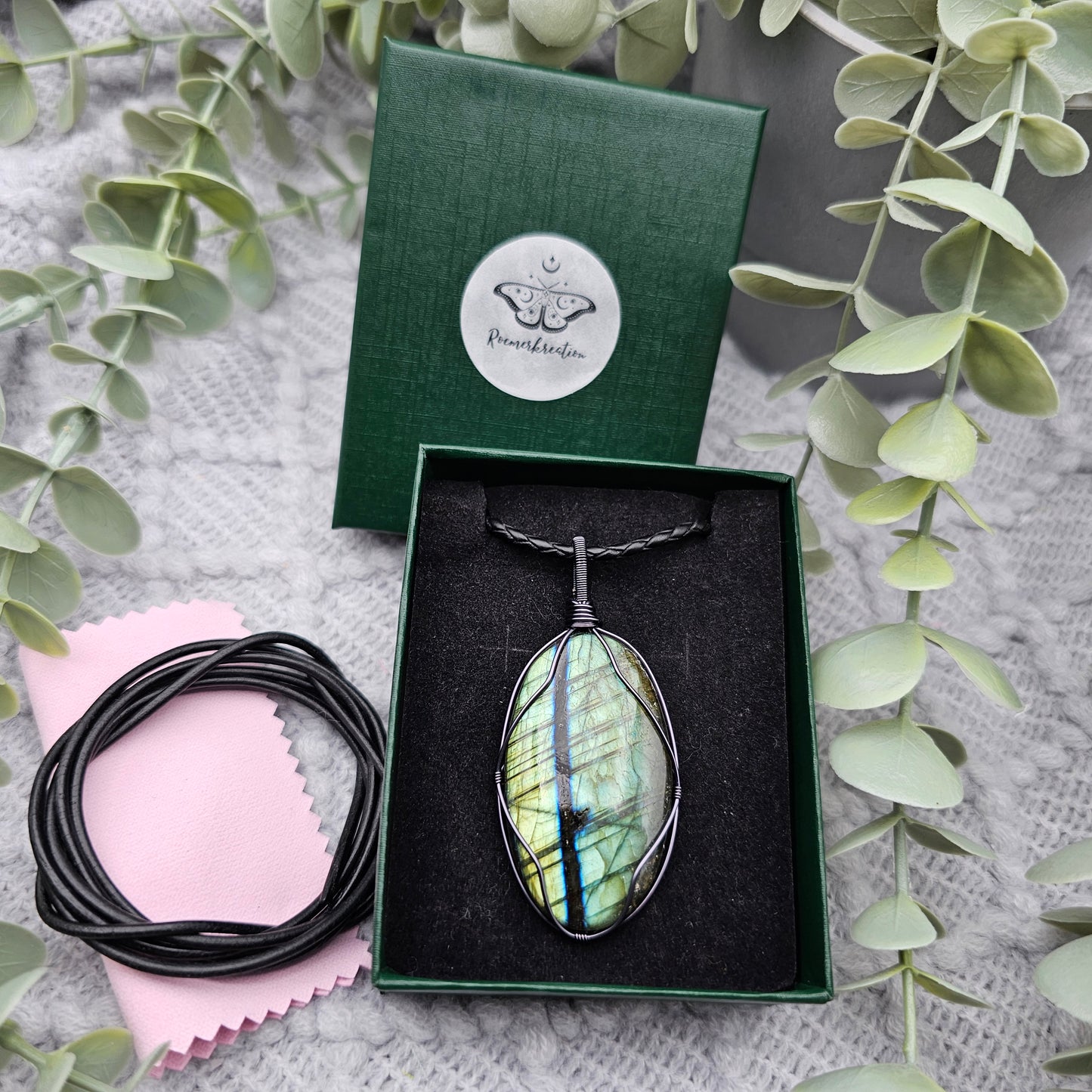 Labradorit Anhänger | Schmuckdraht | Edelstein Halskette