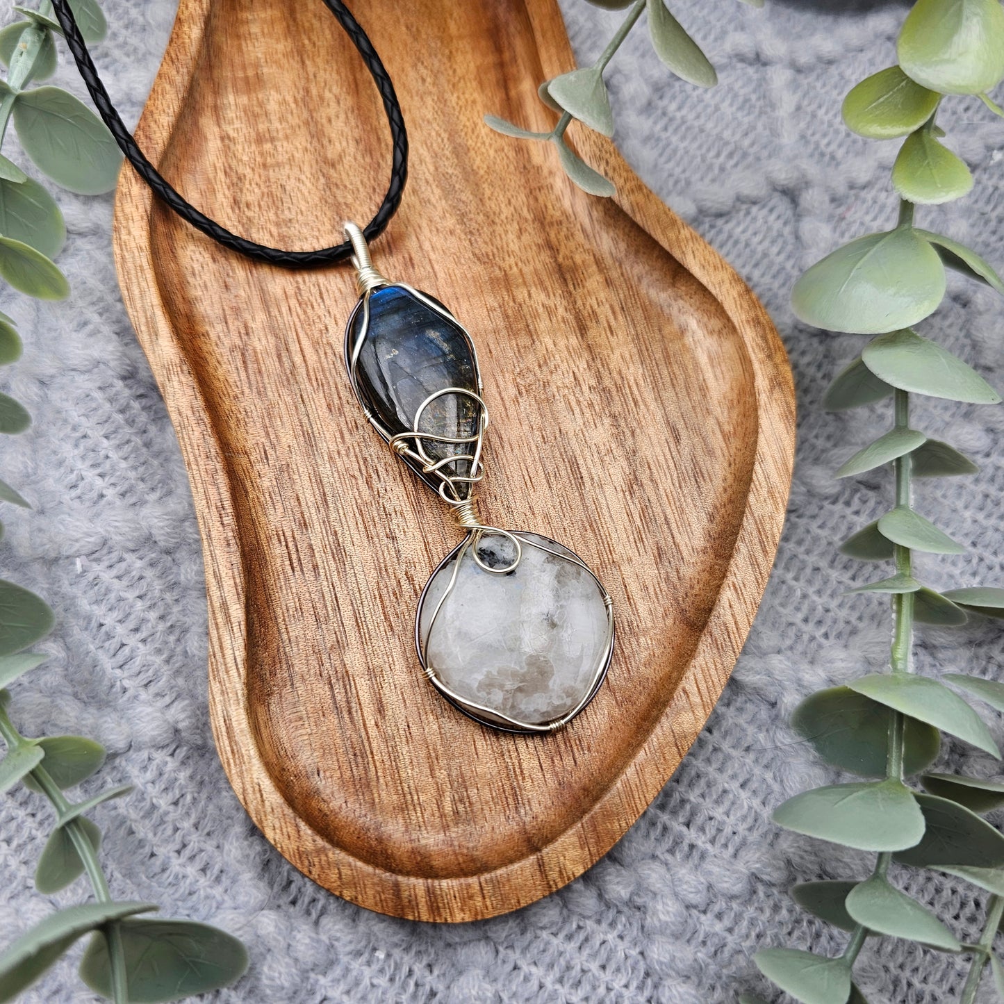 Labradorite & Rainbow Moonstone Pendant | Jewelry Wire | Gemstone Necklace