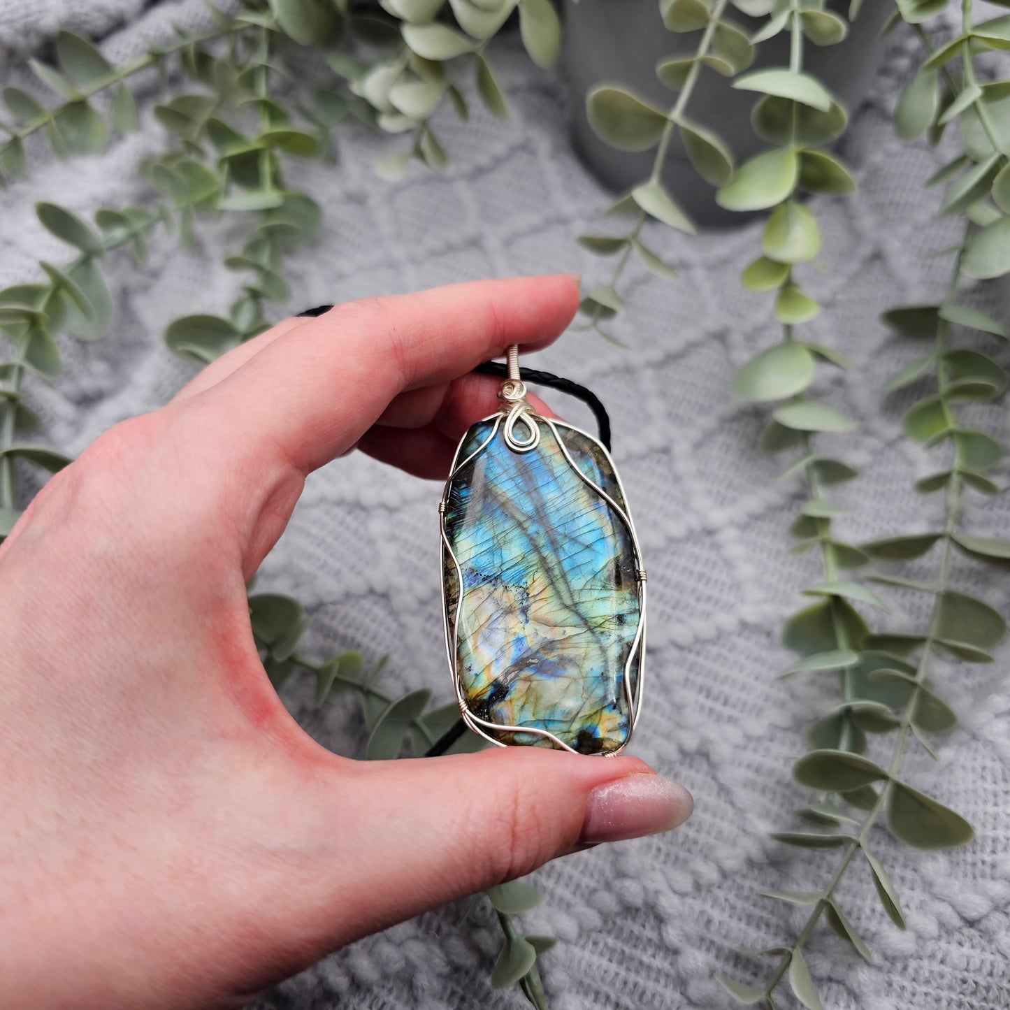 Labradorit Anhänger | Schmuckdraht | Edelstein Halskette