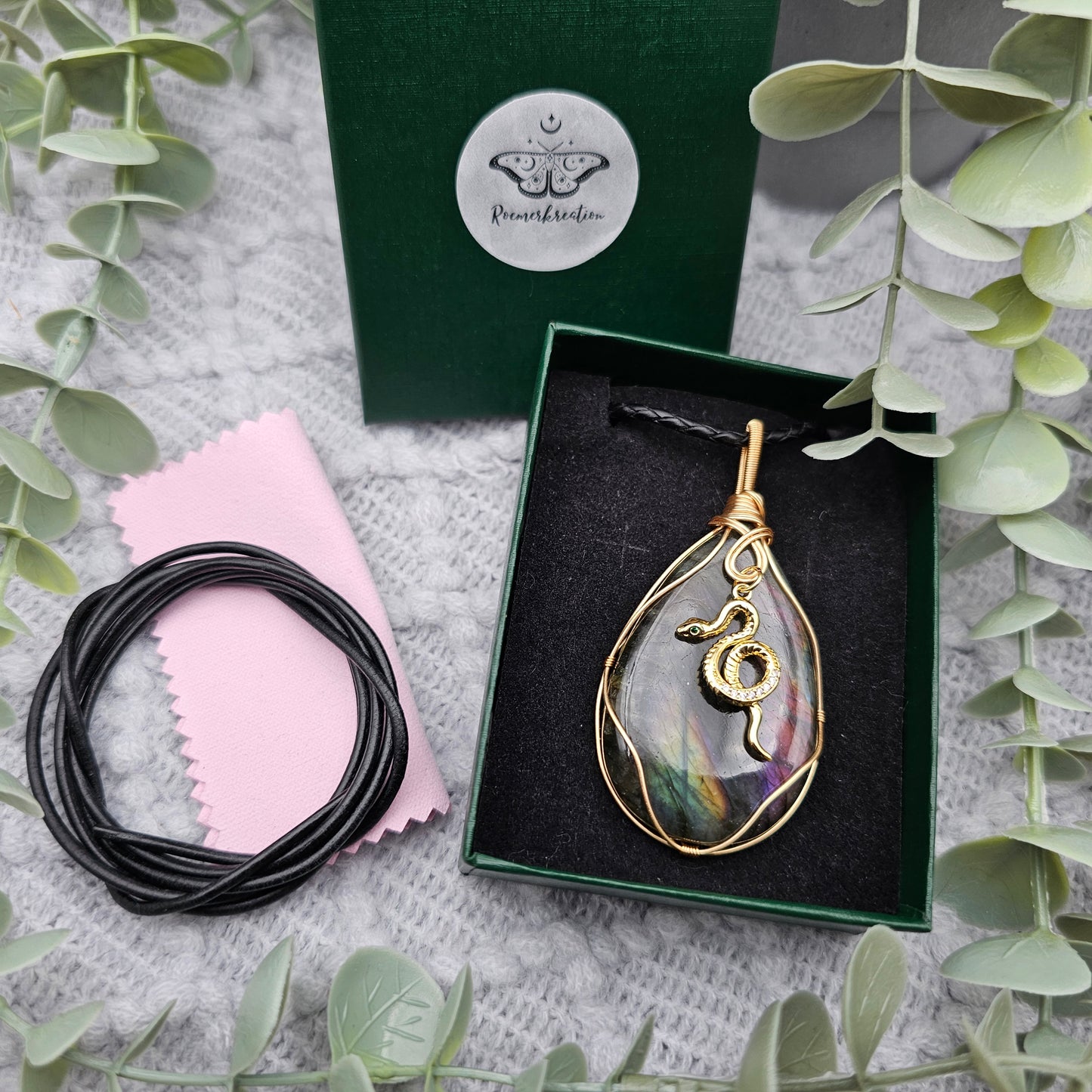 Labradorit & Schlange Anhänger | Schmuckdraht | Edelstein Halskette