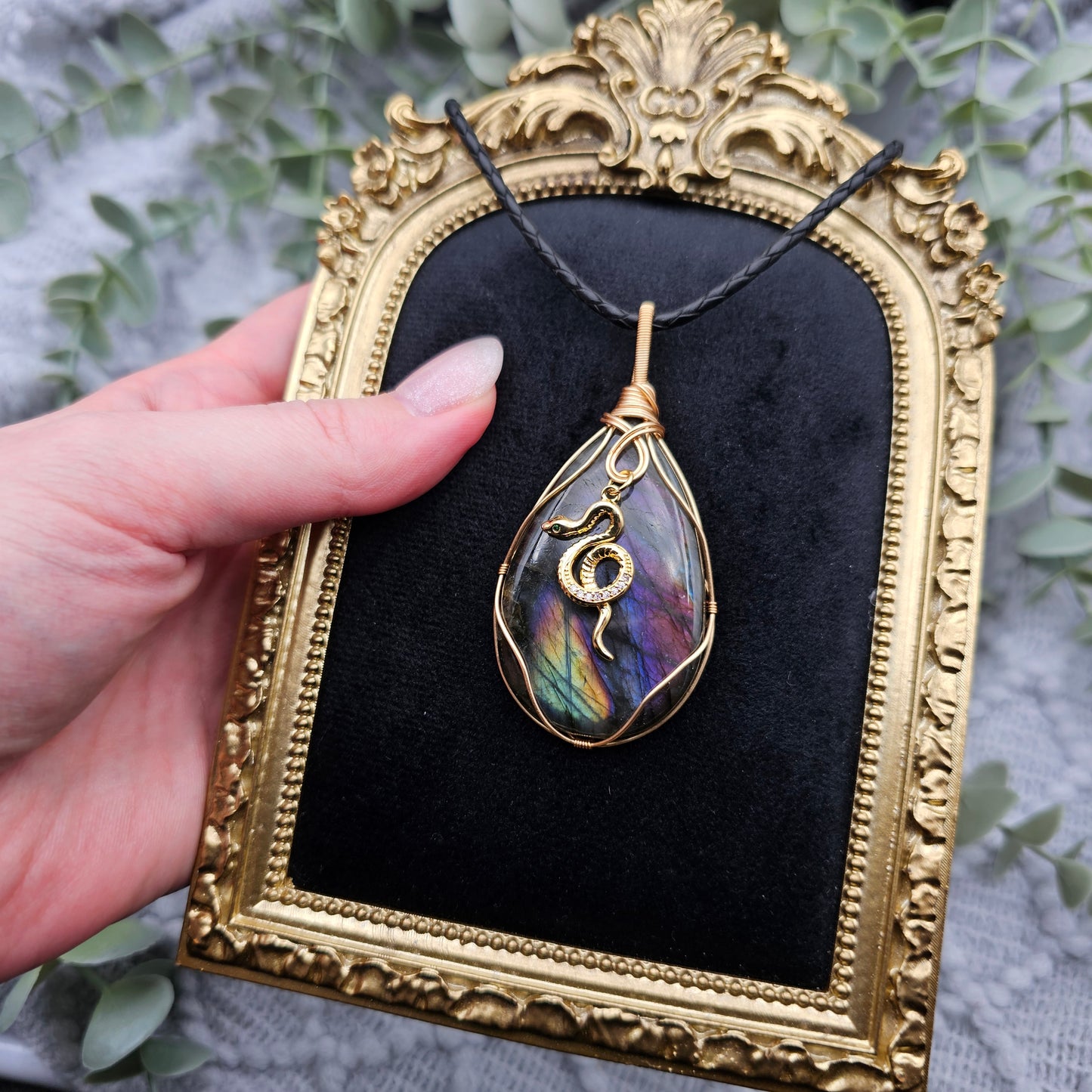 Labradorit & Schlange Anhänger | Schmuckdraht | Edelstein Halskette