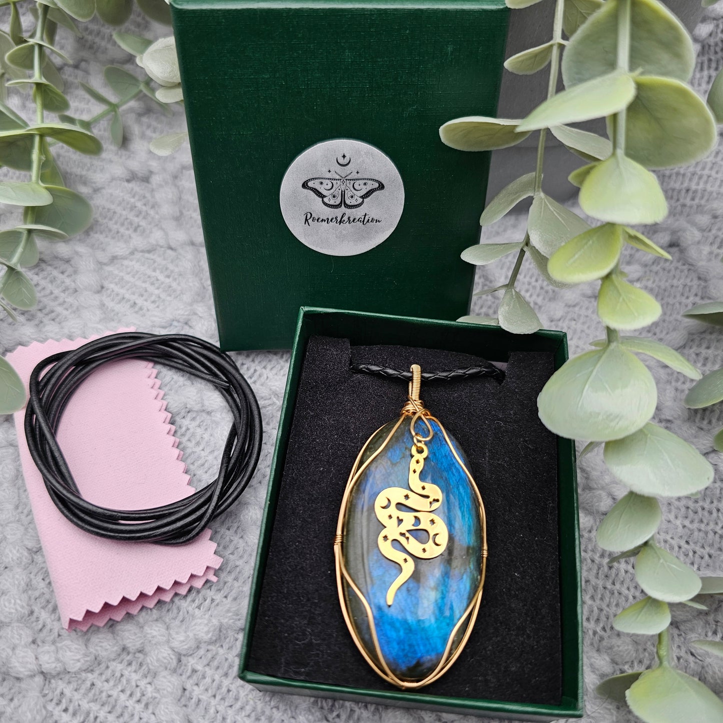 Labradorit & Schlange Anhänger | Schmuckdraht | Edelstein Halskette