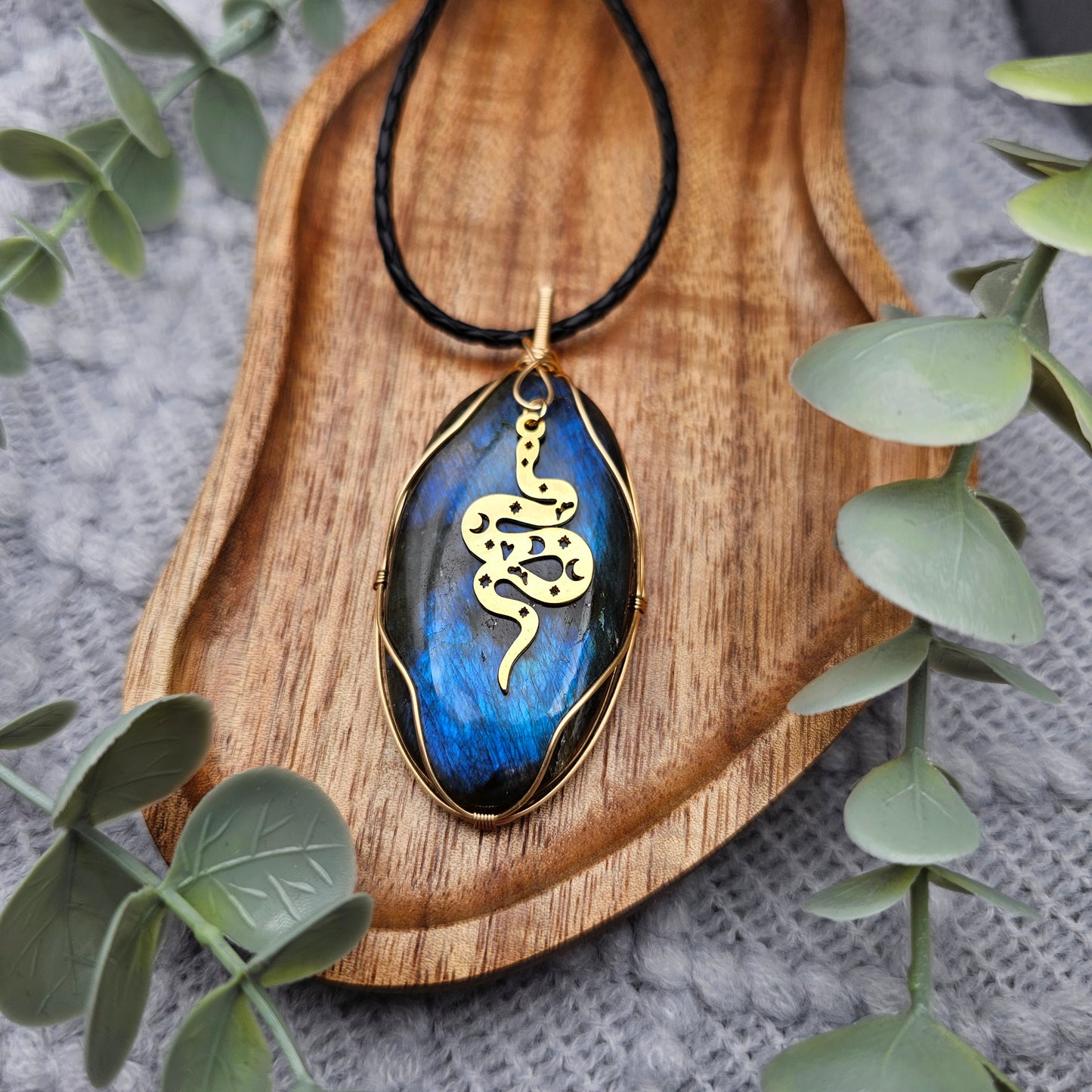 Labradorit & Schlange Anhänger | Schmuckdraht | Edelstein Halskette