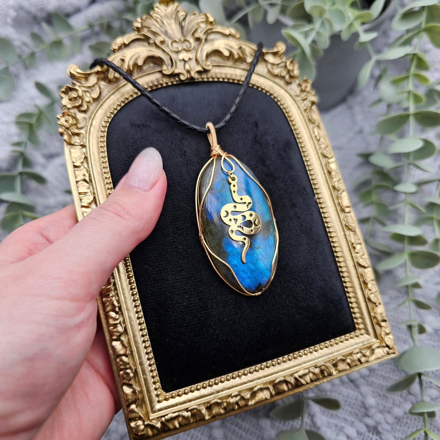 Labradorit & Schlange Anhänger | Schmuckdraht | Edelstein Halskette