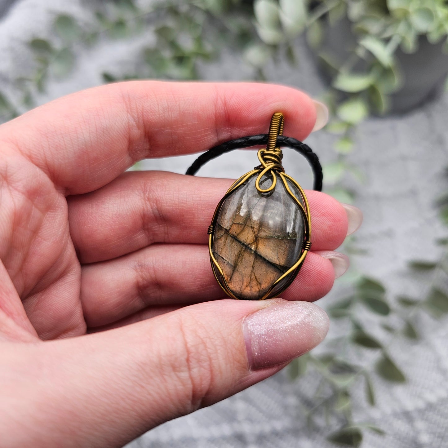 Labradorit Anhänger | Schmuckdraht | Edelstein Halskette