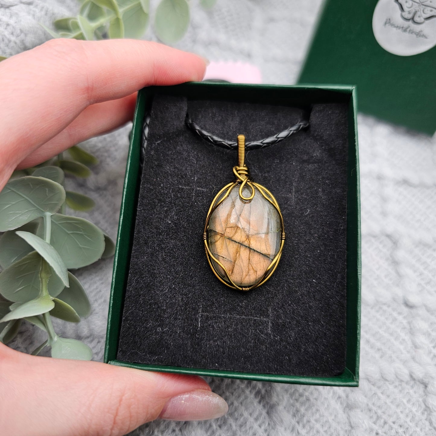 Labradorite Pendant | Jewelry Wire | Gemstone Necklace