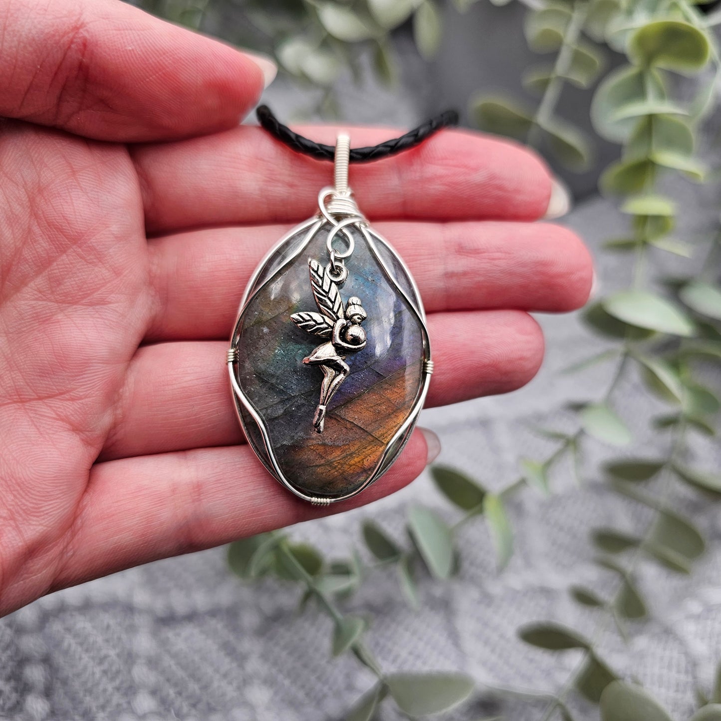 Labradorit & Fee Anhänger | Schmuckdraht | Edelstein Halskette